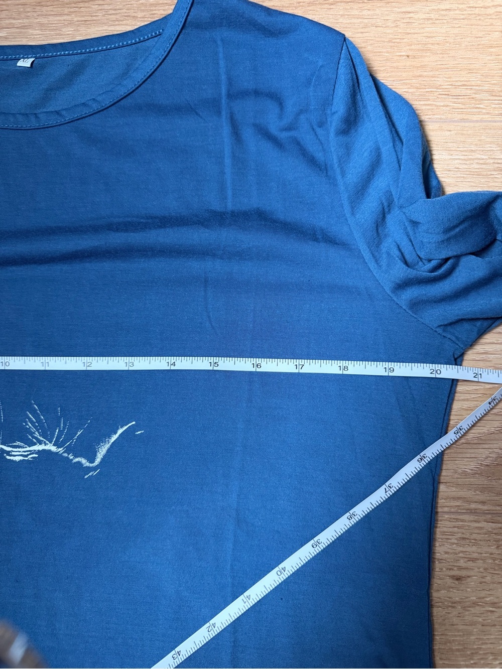 💙 Blue Women's Cat Silhouette Crewneck Long Sleeve Tee - Picture 3 of 4